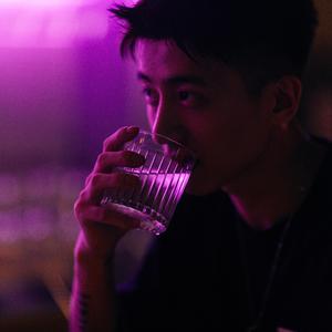 饭岛爱大战黑人90分钟
